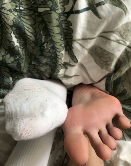 不纽扣的女孩在线_BD高清电影在线