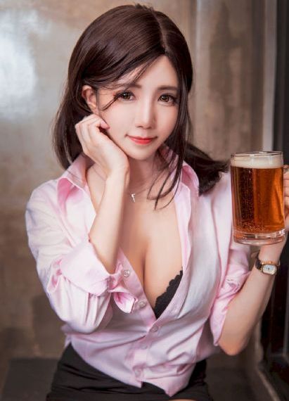 风流女管家_高清神马影院手机在线