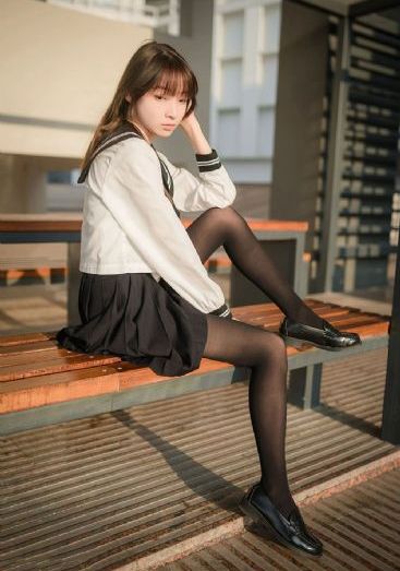 嗯啊h客厅hh粗汉h涨奶视频_DVD天堂在线