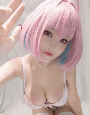 小东西我们两个c你公交车视频_蓝光神马在线观看