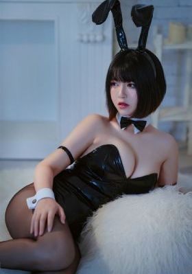 伊人久久大香线蕉综合四虎小说_免费完整版高清
